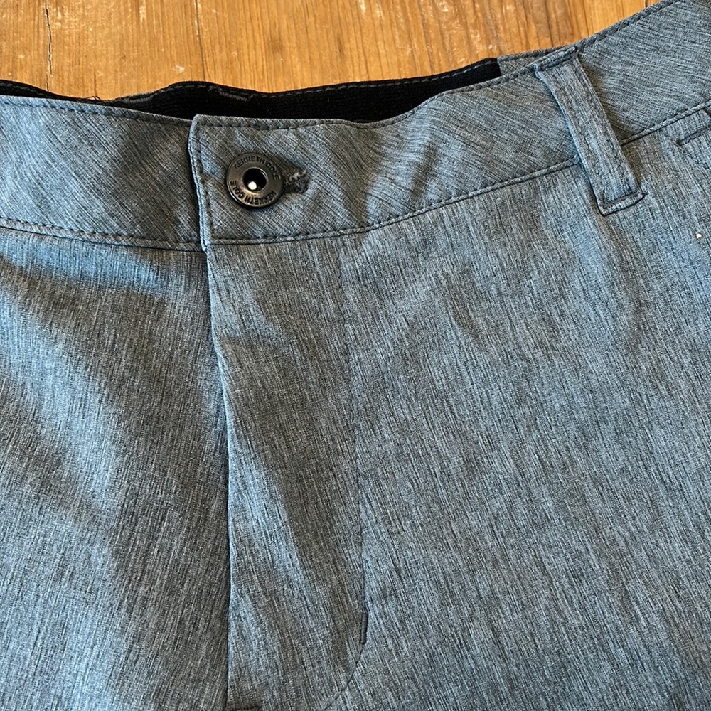 Kenneth Cole Shorts - Picture 3 of 5